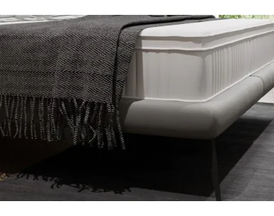Łóżko tapicerowane TESSINA WERSAL